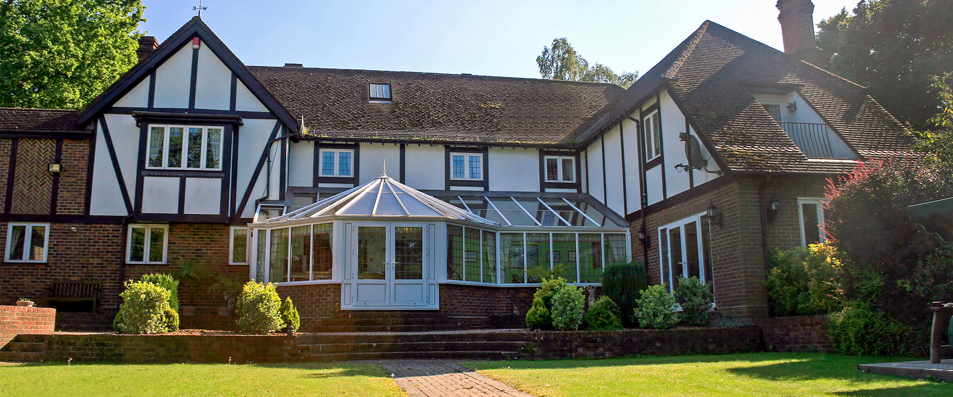 P shaped Conservatory Design